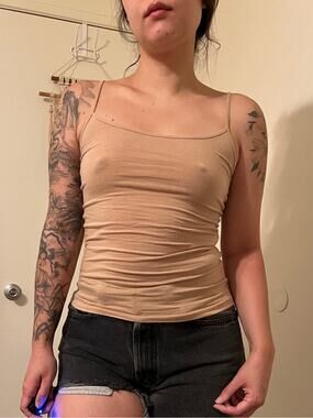 Women’s Nude Slim Fit Spaghetti Strap Tank Top